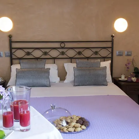 Antico Ricetto מלון 3*